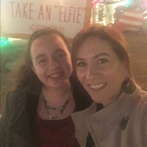 Meet your Posher, Holly